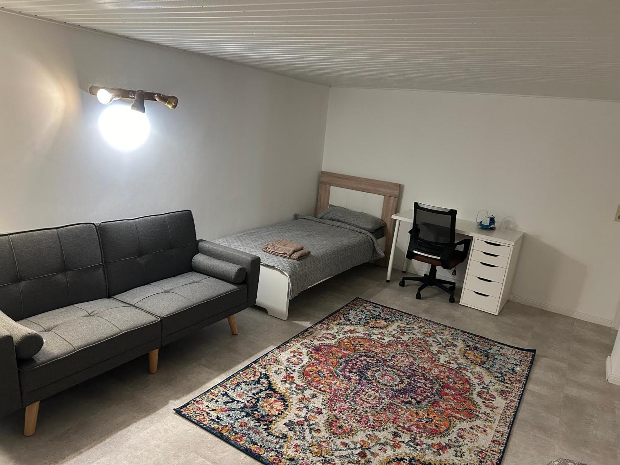 Souterrain Wohnung In Der Naehe Vom Duesseldorfer Flughafen Ратинген Экстерьер фото